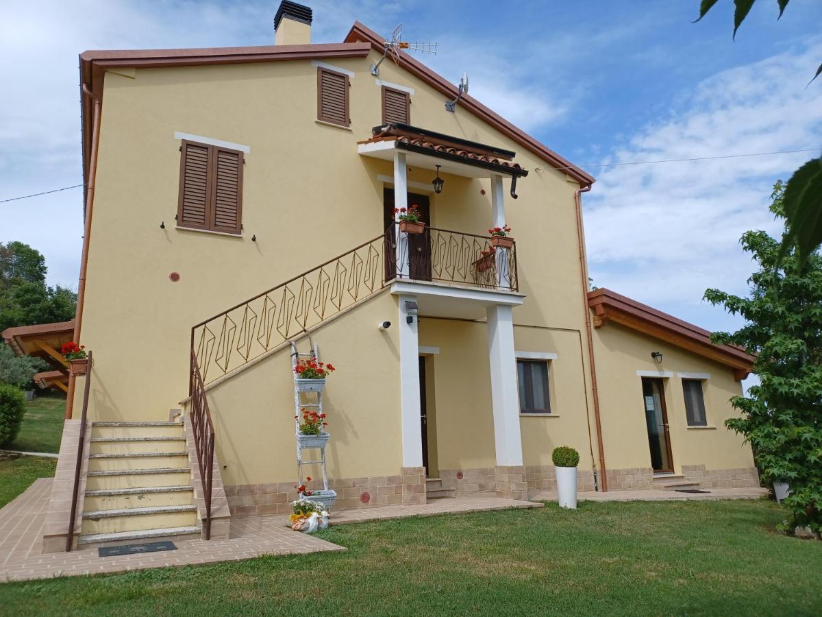 Le Margherite Country House Montefalcone Appennino エクステリア 写真